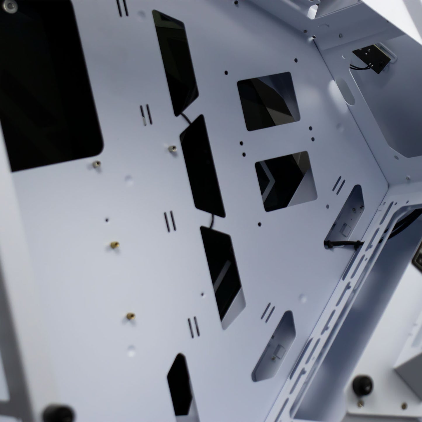 HAVOC WHITE Gaming Computer Case